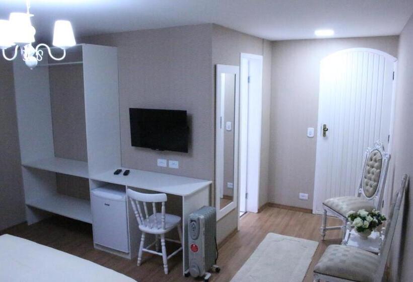 Pension Pousada Serrano