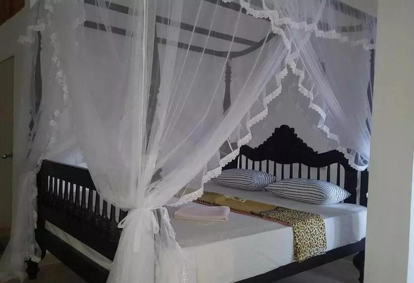 ペンション Samudra Guest House