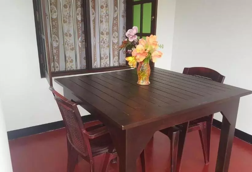 ペンション Samudra Guest House