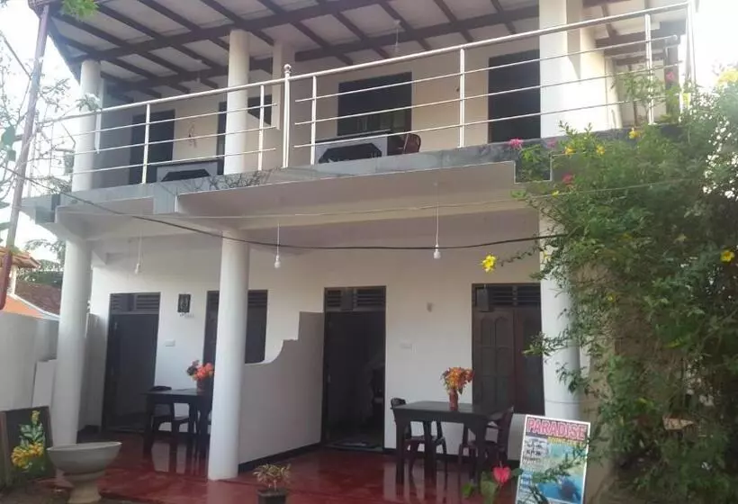ペンション Samudra Guest House