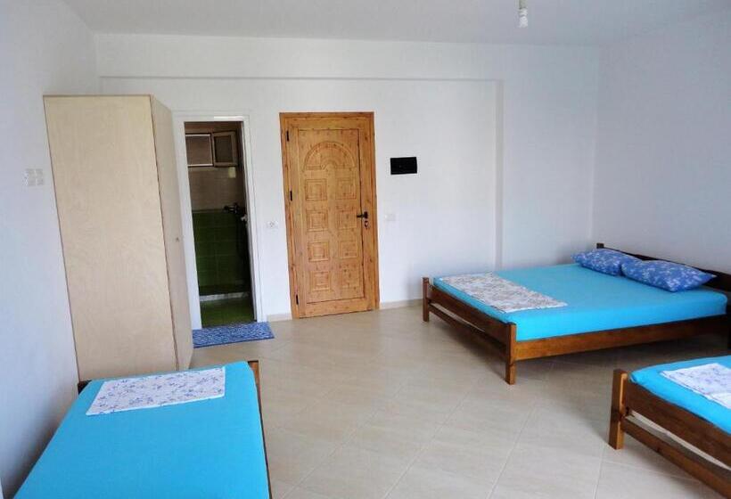 پانسیون Spiro Guest House