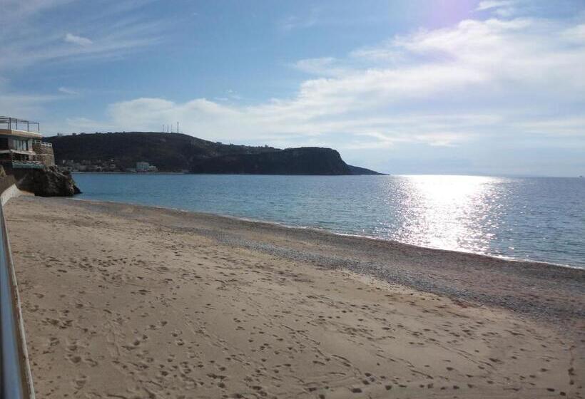 پانسیون Spiro Guest House