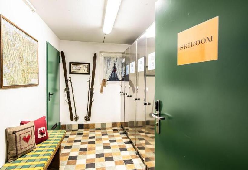 Apartments Chalet Maria