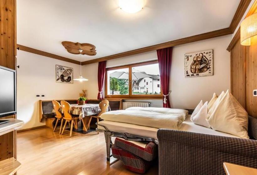 Apartments Chalet Maria