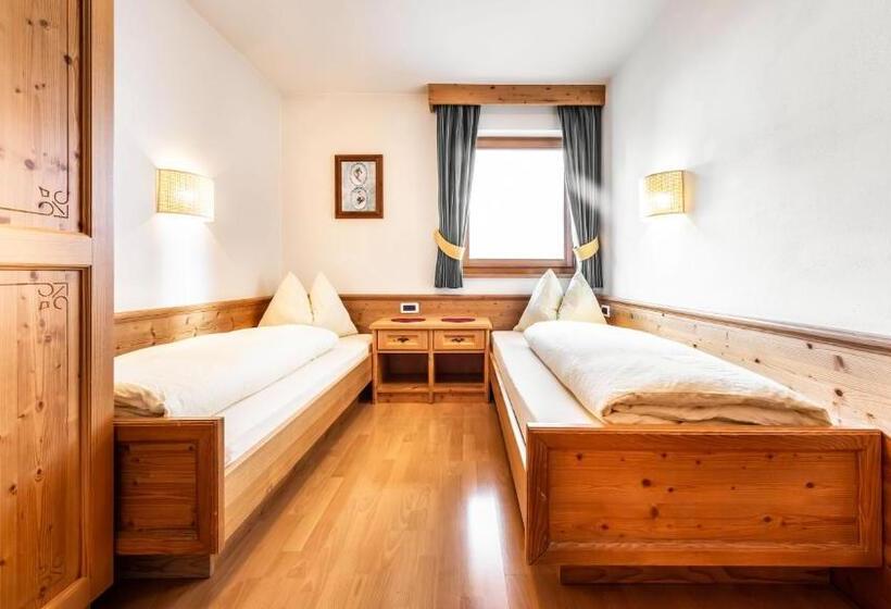 Apartments Chalet Maria