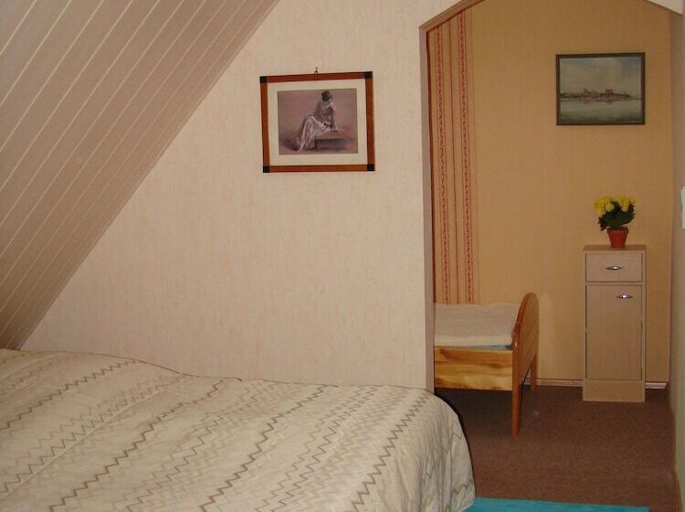 Pensió Gästehaus Alexanna