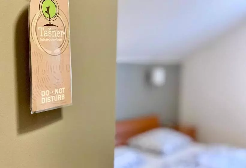 پانسیون Guest House Stara Lipa Tašner Self Check In Free Kitchen Parking Garage