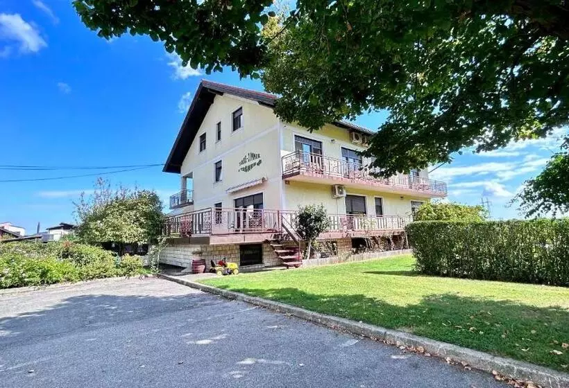 پانسیون Guest House Stara Lipa Tašner Self Check In Free Kitchen Parking Garage