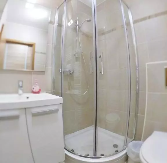 پانسیون Guest House Stara Lipa Tašner Self Check In Free Kitchen Parking Garage