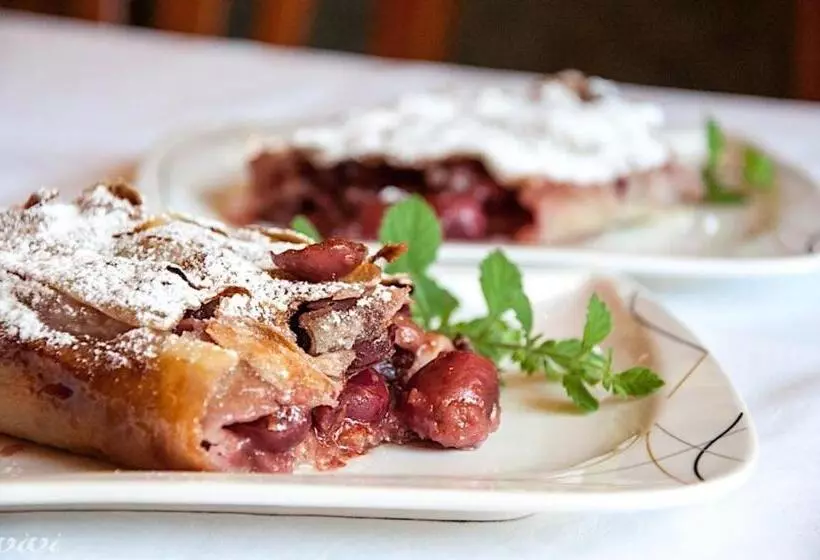 پانسیون Guest House Stara Lipa Tašner Self Check In Free Kitchen Parking Garage