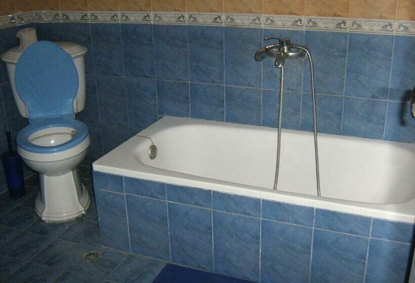 膳宿费 Guestrooms Ross