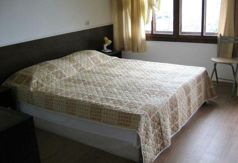 膳宿费 Guestrooms Ross