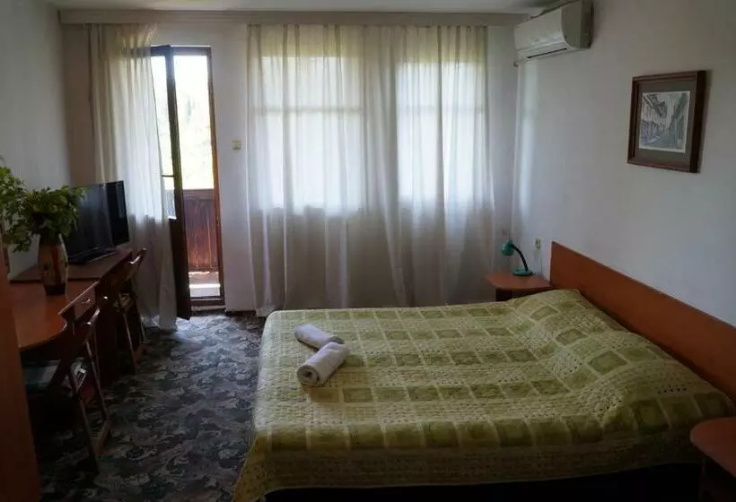 پانسیون Guestrooms Ross
