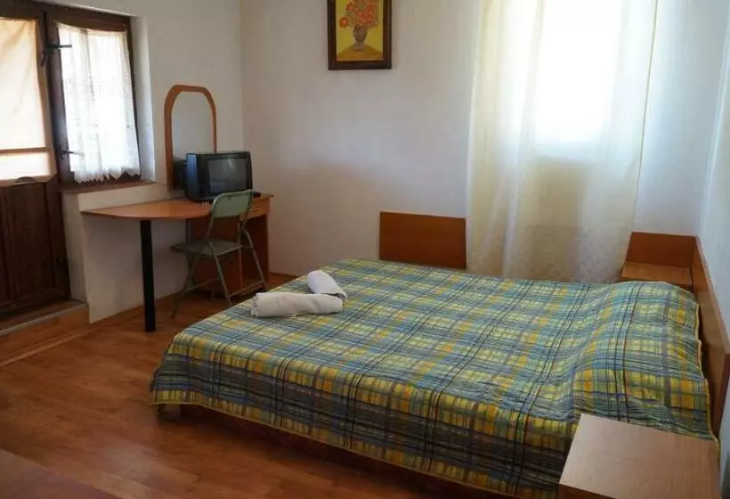 پانسیون Guestrooms Ross