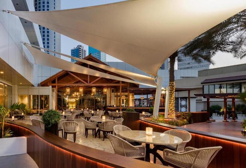 The Diplomat Radisson Blu Residence