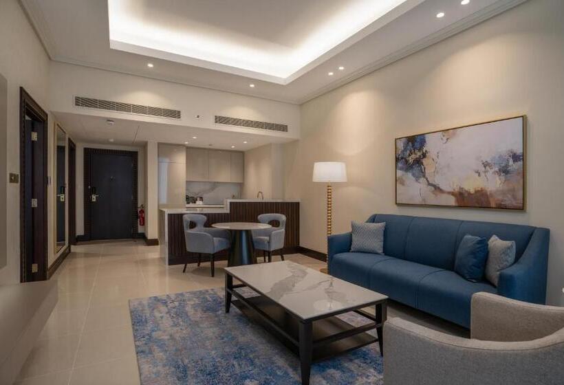 The Diplomat Radisson Blu Residence