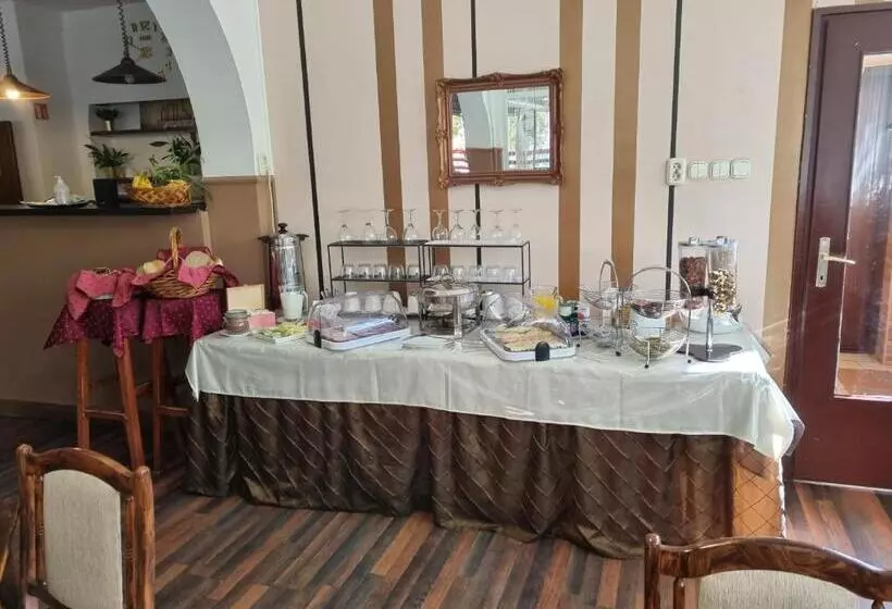 Aamiaismajoitus (B&B) Belvárosi Panzió