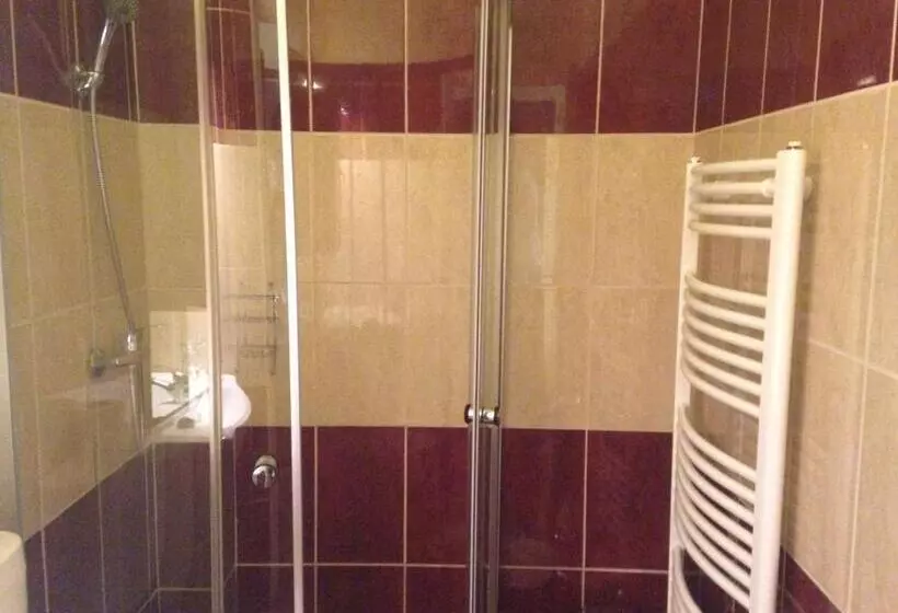 Aamiaismajoitus (B&B) Belvárosi Panzió