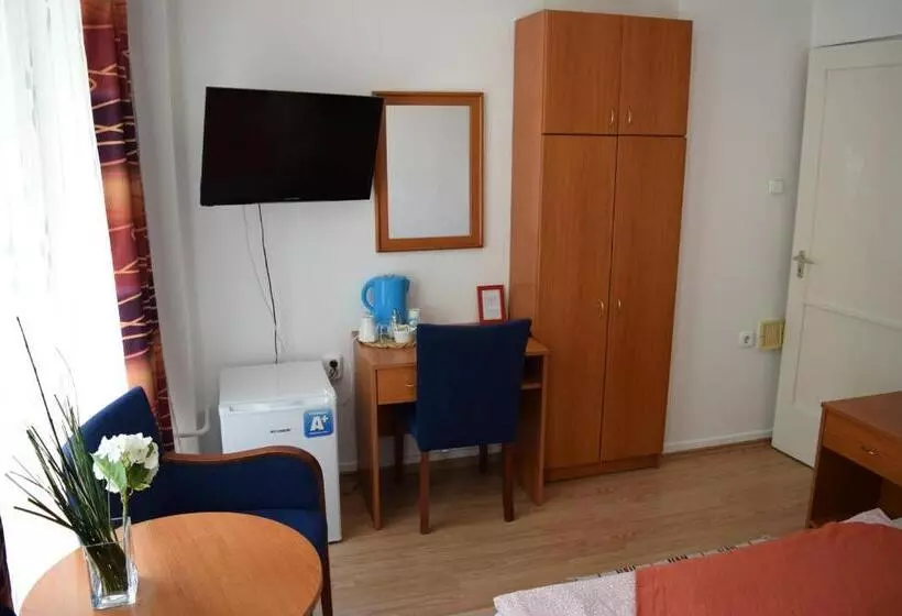 Aamiaismajoitus (B&B) Belvárosi Panzió
