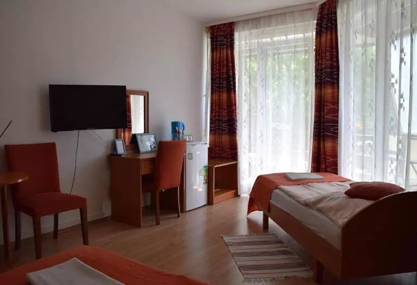 Aamiaismajoitus (B&B) Belvárosi Panzió