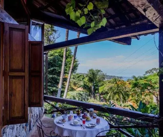 ベッドアンドブレックファースト Feiticeira Guesthouse