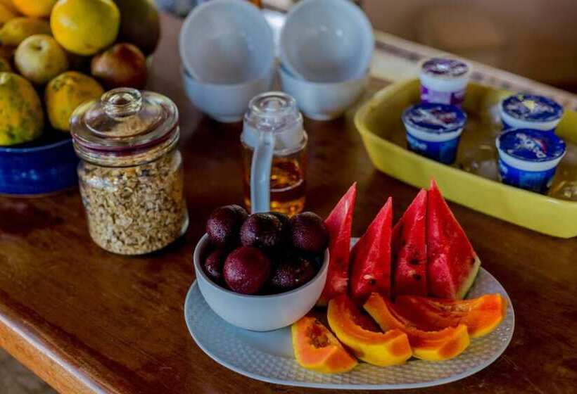 Bed & Breakfast Feiticeira Guesthouse