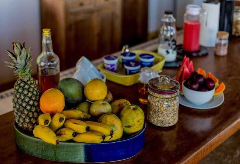 Bed & Breakfast Feiticeira Guesthouse