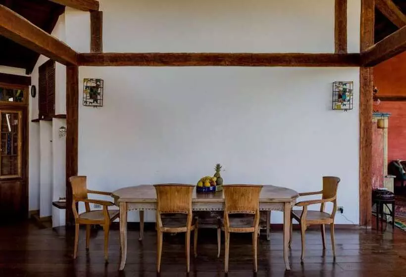 ベッドアンドブレックファースト Feiticeira Guesthouse