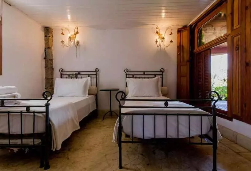 ベッドアンドブレックファースト Feiticeira Guesthouse