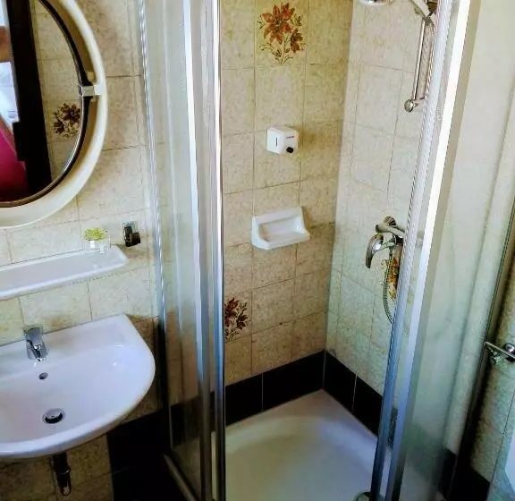 Aamiaismajoitus (B&B) Mosers Pension