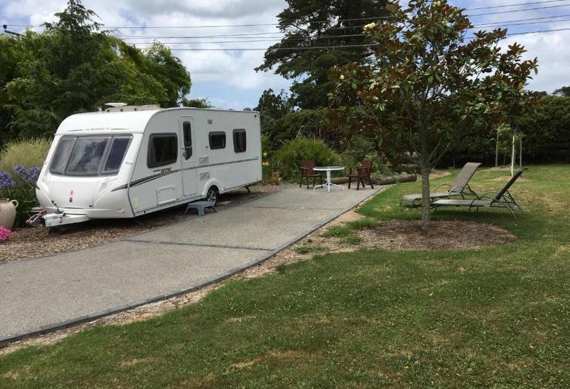 مبيت وإفطار Silverdale Retreat