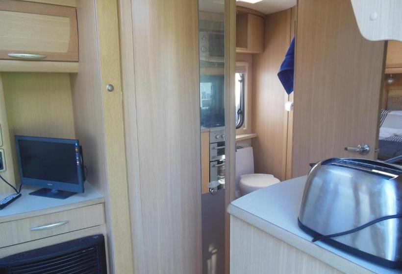 مبيت وإفطار Silverdale Retreat