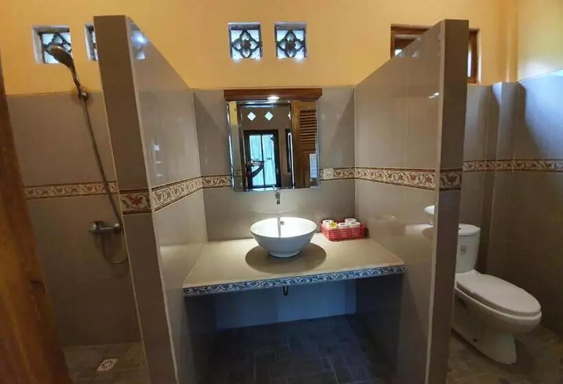 Botchan Hostel