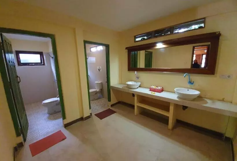 Botchan Hostel