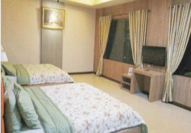 Hotel Green Wattana Sentul