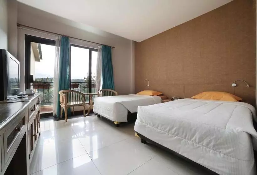 Hotel Green Wattana Sentul