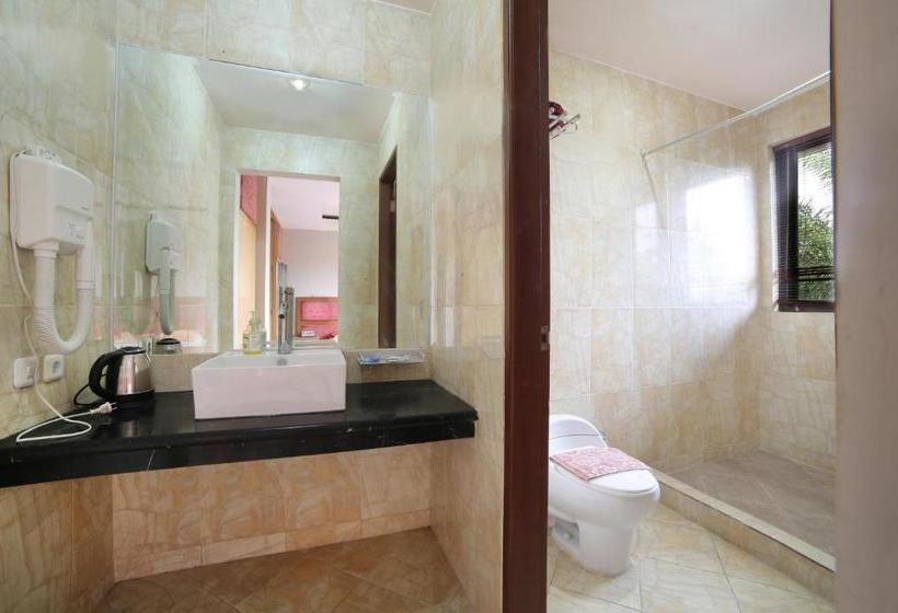 Hotel Green Wattana Sentul