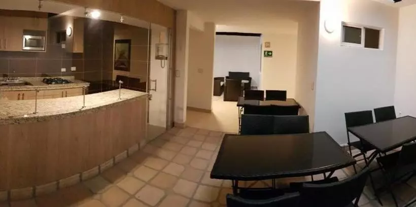 Hotelli Villa Blanca