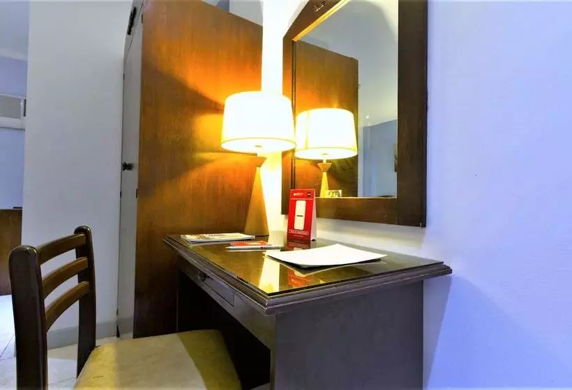 Hotelli Zen Rooms Zapatera