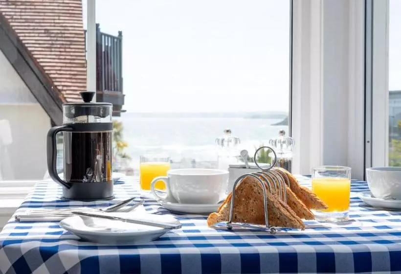 پانسیون The Westcott By The Sea   Just For Adults