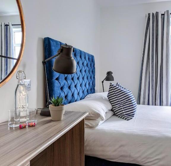 بنسيون The Westcott By The Sea   Just For Adults