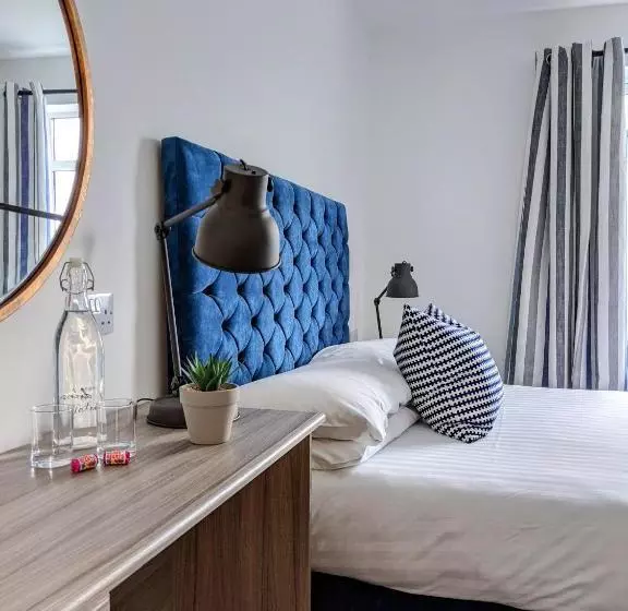 پانسیون The Westcott By The Sea   Just For Adults