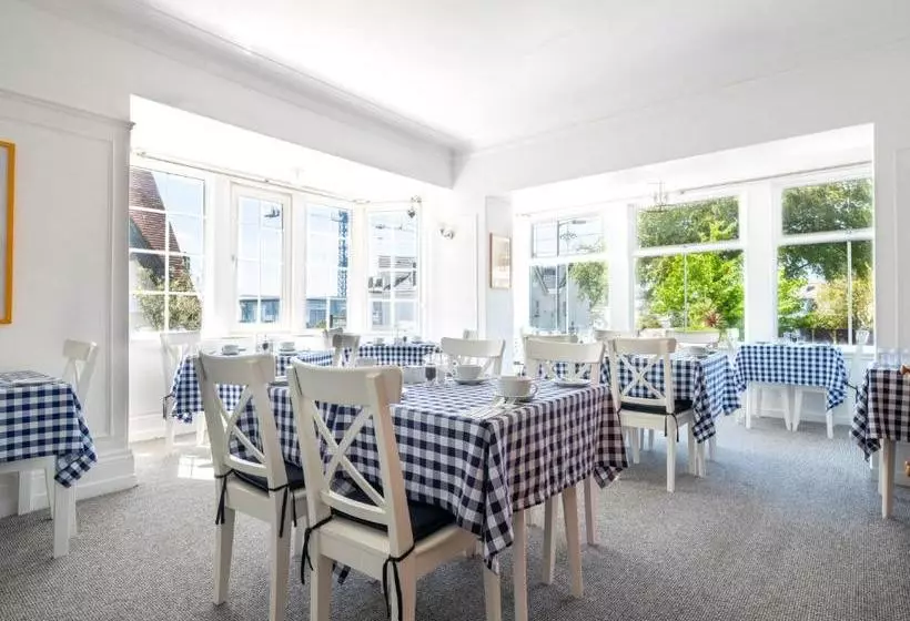 پانسیون The Westcott By The Sea   Just For Adults