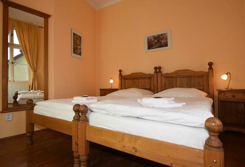 Pension Zámecká Apartmá   Castle Apartments