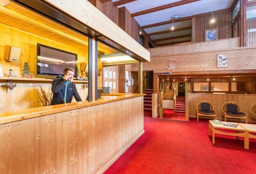 Résidence Pierre & Vacances Les Chalets Des Arolles