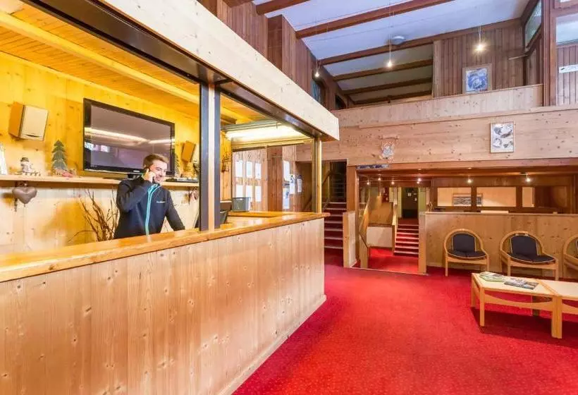 Résidence Pierre & Vacances Les Chalets Des Arolles