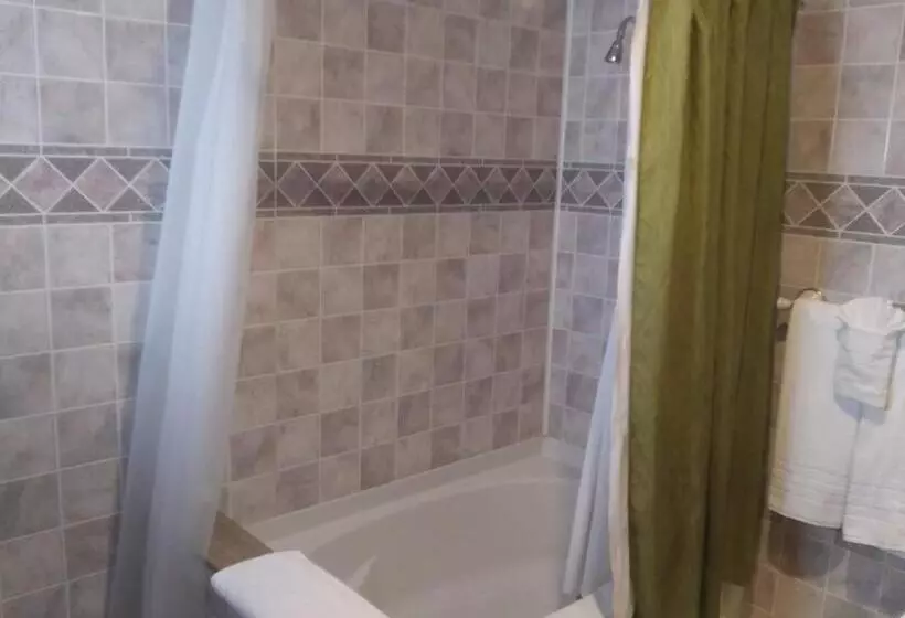 Tombstone Bordello Bed & Breakfast