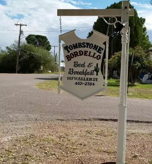Tombstone Bordello Bed & Breakfast