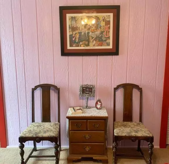 Tombstone Bordello Bed & Breakfast