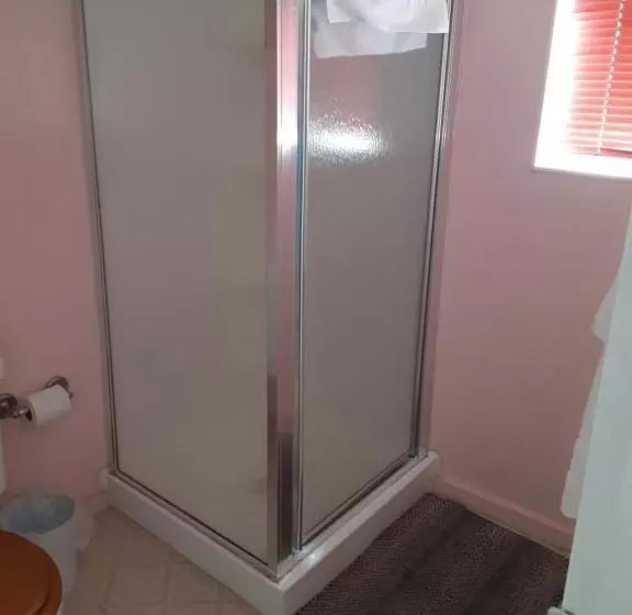 Tombstone Bordello Bed & Breakfast